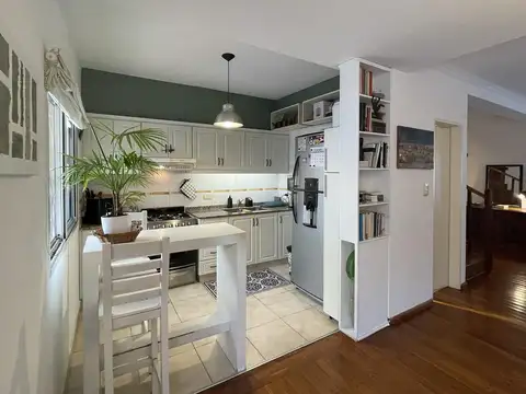 Depto Tipo Casa en Venta en Olivos Maipu/Uzal, USD 270.000