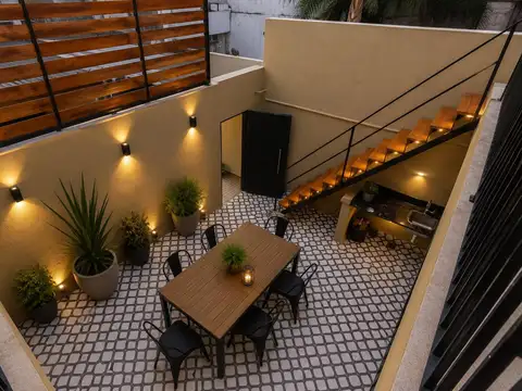 VENTA - CASA EN PH DOS DORMITORIOS CON PATIO Y TERRAZA - BARRIO ECHESORTU