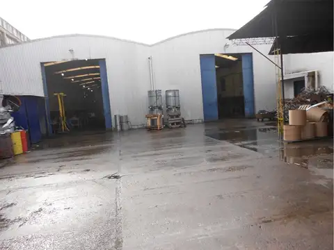 Galpon en Venta 80  mts Fondo