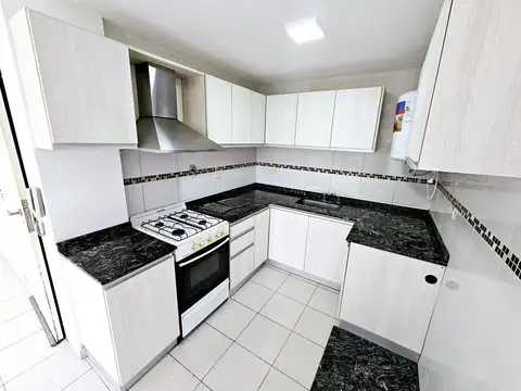 Venta departamento 2 ambientes  con cochera en Villa Bosch