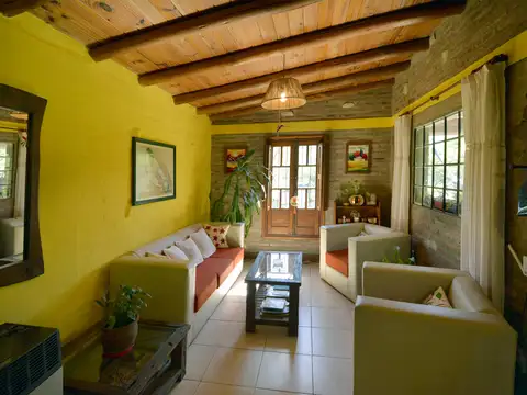 Casa de campo en alquiler en Cabana - Entorno natural y terreno parquizado