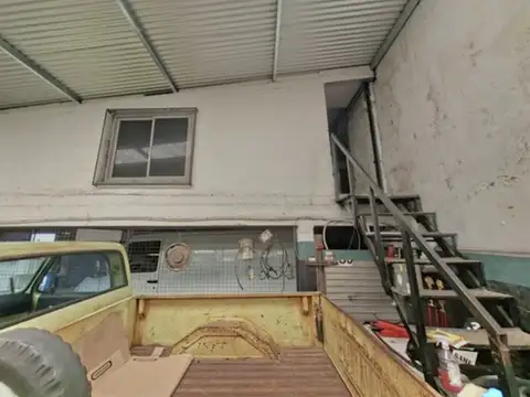 Alquiler galpón 210 m²