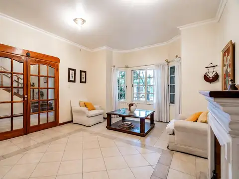 Casa en Venta en Monte Castro, USD 279.000