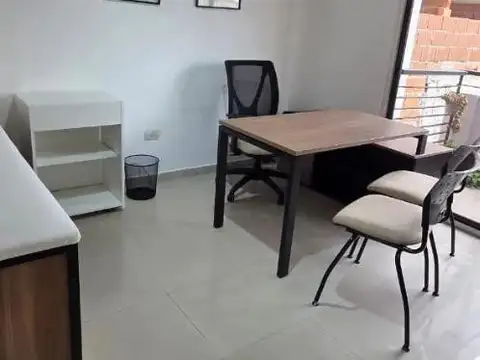 Oficina 2 ambientes con 1 baño