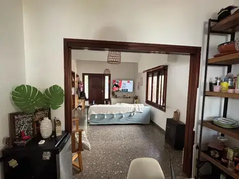 Casa en Venta en Villa Adelina, USD 180.000
