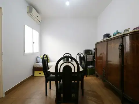 Depto Tipo Casa en Venta en Paternal, USD 100.000