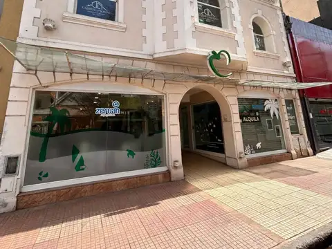 Venta galeria comercial en block