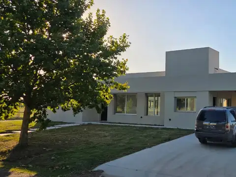 Casa a estrenar en venta en la concepcion, lujan