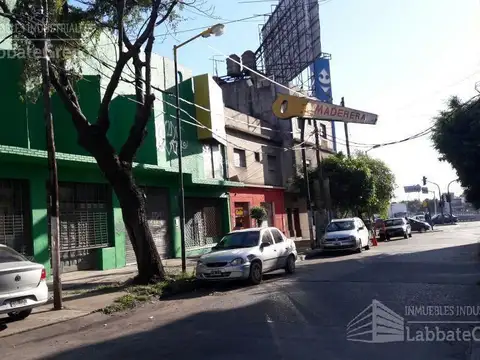 Galpon en Venta en Villa Lynch, USD 350.000