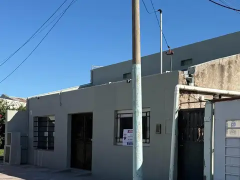 VENTA-CASA DE 3 DORMITORIOS MAS LOCAL