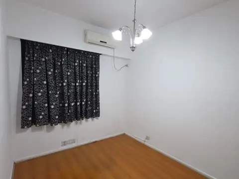 Oficina 2 ambientes con 1 baño