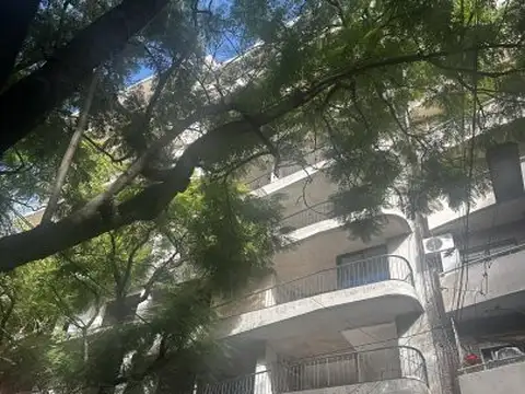 Montevideo 961 , Piso 8