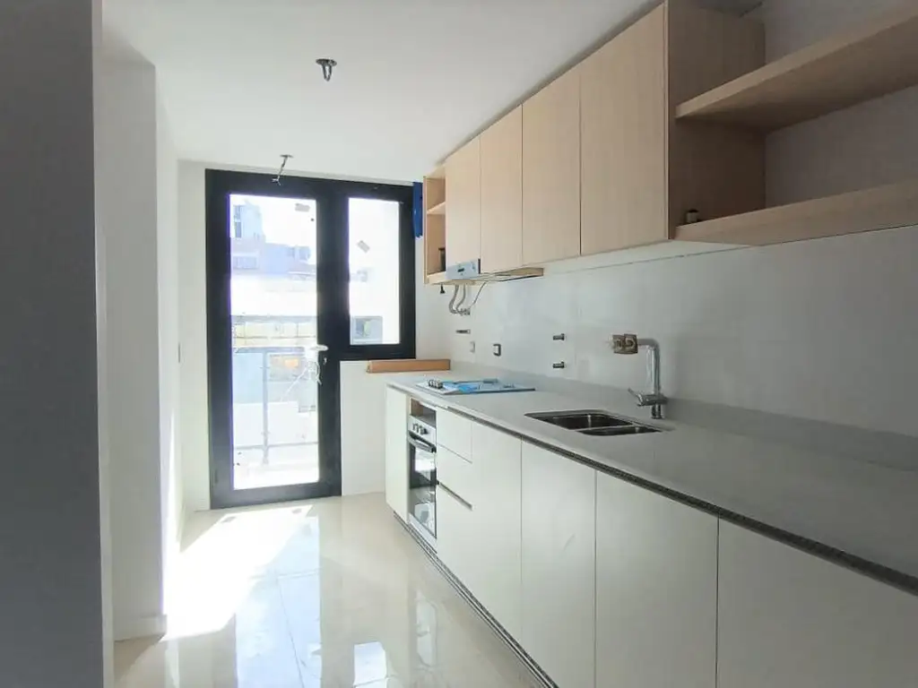 Emprendimiento en Paseo Aldrey