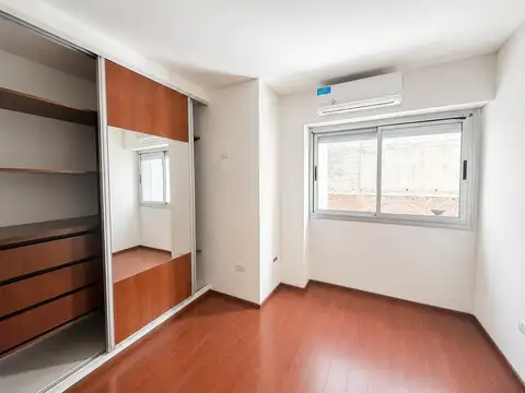 Paraguay 100 - ¡oportunidad! - 2 Baños Completos 100, Piso 3