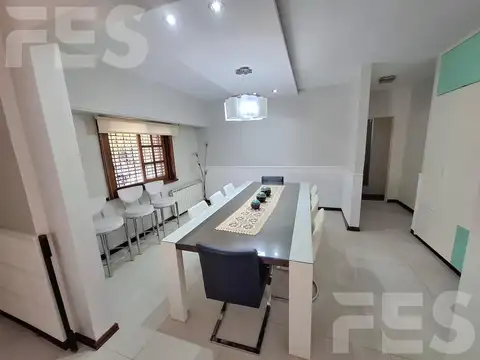 Casa en Venta en Temperley, USD 199.000