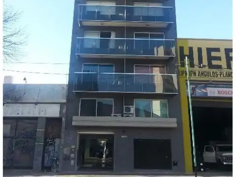 Av Triunvirato 3031 , Piso 3