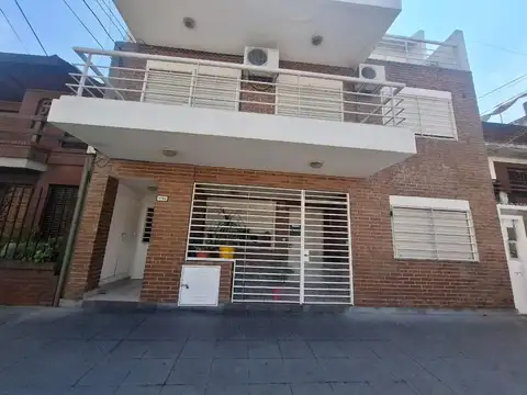 DEPARTAMENTO 3 AMBIENTES EN 1ER PISO