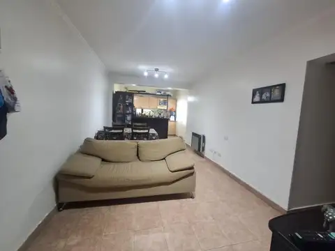 Departamento en Venta en Santos Lugares, USD 78.000