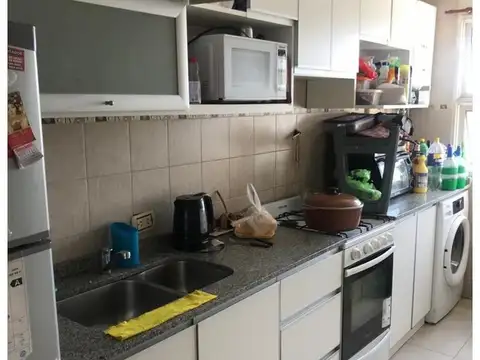 3 AMPLIOS Y LUMINOSOS AMBIENTES EN TORRE CON ESPACIOS VERDES