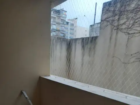 ALQUILER DEPARTAMENTO 2 AMB. MODERNO CON BALCÓN EN BALVANERA/ ONCE. APTO PROFESIONAL!!!!