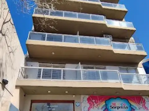 Av Alberdi 511 bis , Piso 4