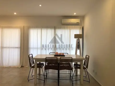 Casa en Venta en Pilar, USD 180.000