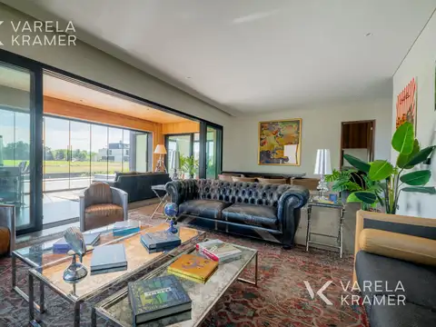 Casa en venta en El Yacht