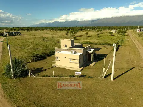 Ruta 5, A 8 Km De Villa De Merlo