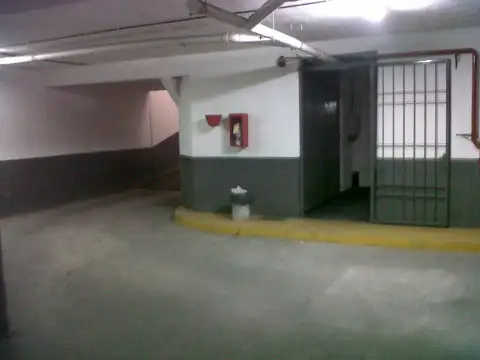 Cochera en Alquiler en Nueva Cordoba