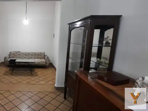 Departamento en venta - 3 Dormitorios 1 Baño - 85Mts2 - San Telmo