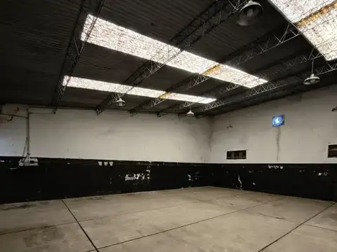 Galpon en Alquiler en Moron Sur, $ 2.500.000