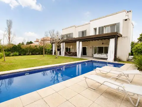 Casa en venta laguna del sol NUEVA