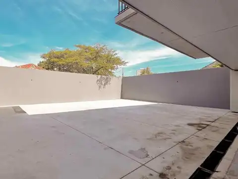 Depto Tipo Casa en Venta en Villa Primera, USD 103.000