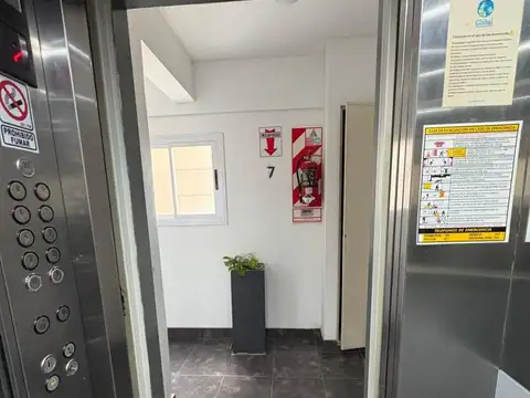 Departamento en Alquiler en Caseros, $ 430.000