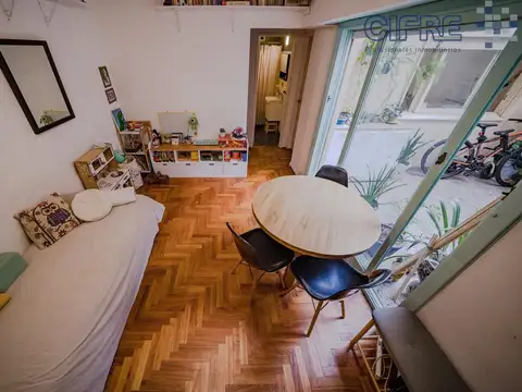 Departamento en Villa Devoto 2 ambientes al contra frente con patio