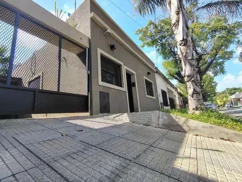 VENTA DE CASA + DEPTO LOTE 10X35 IDEAL 2 FAMILIAS