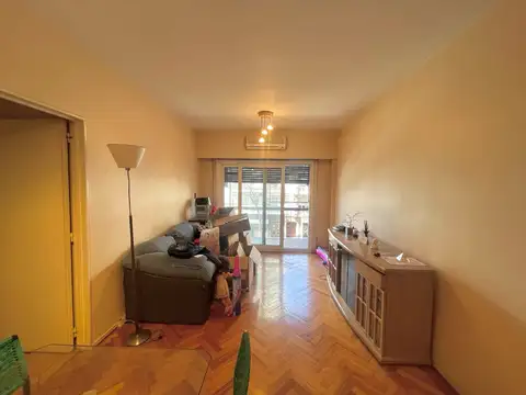3 ambientes con dependencia, balcón amplio, luminoso - Villa Crespo