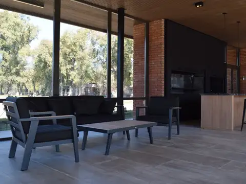 Terreno en Venta en La Lonja, USD 78.000