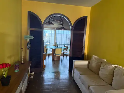 Casa en Venta en Olivos Golf, USD 240.000