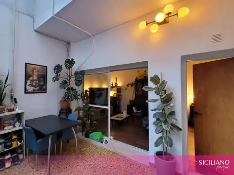 Depto Tipo Casa en Venta de 3 ambientes