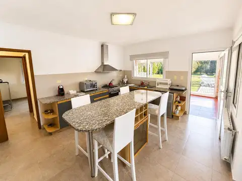 Casa en Venta en Funes, USD 480.000