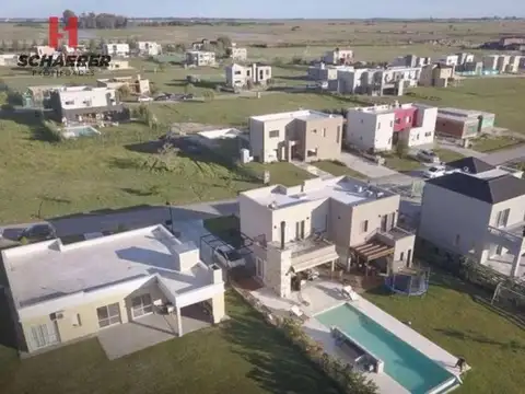 Terreno en Venta de 956,0 m2