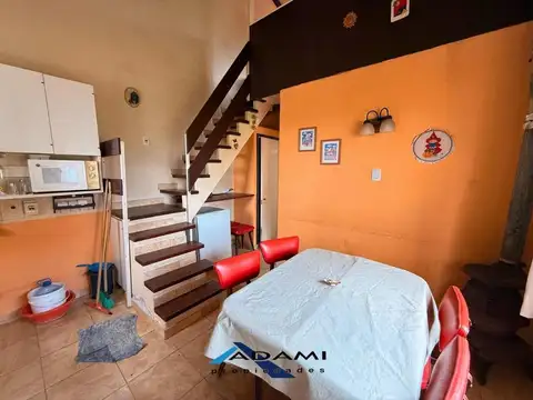 Depto Tipo Casa en Venta con 1 cocheras