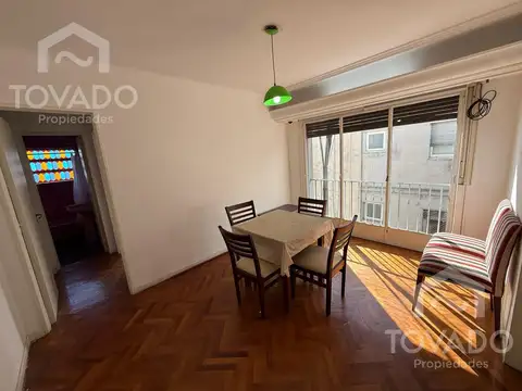 A REFACCIONAR! 2 Ambientes con Cochera en Palermo! Piso Alto con vista panorámica!