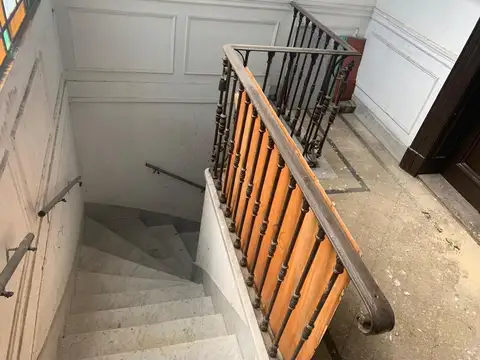 Casa 8 ambientes con 8 baños