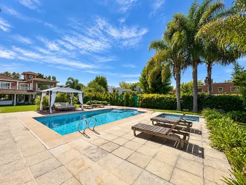 VENTA CASA 6 AMBIENTES CON QUINCHO | Sta M. Tigre