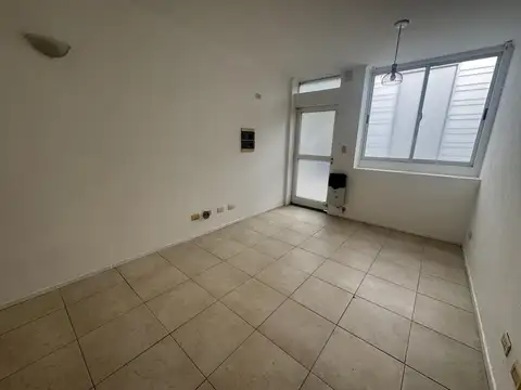 Depto Tipo Casa en Venta de 2 ambientes