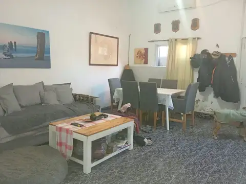 Casa 3 ambientes con 1 baño