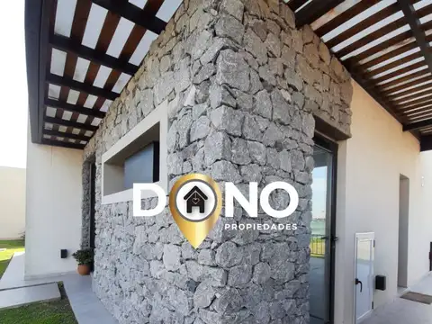 Casa 4 ambientes con 4 baños