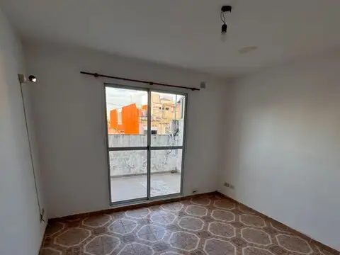 Departamento en Alquiler en Lomas del Millon, $ 400.000